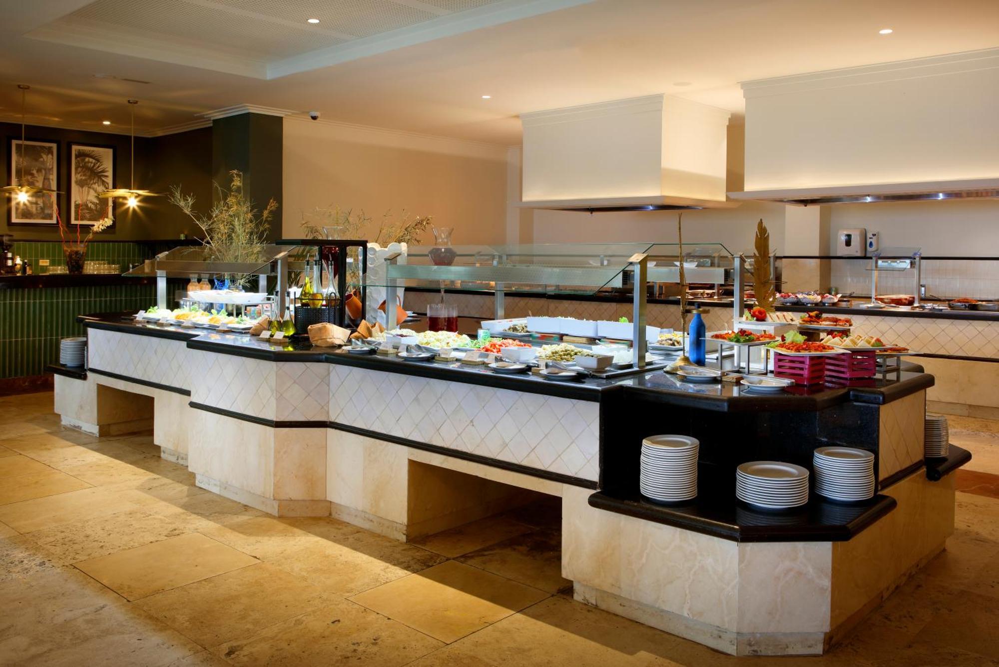 לוסאה The Signature Level At Grand Palladium Lady Hamilton Resort & Spa מראה חיצוני תמונה