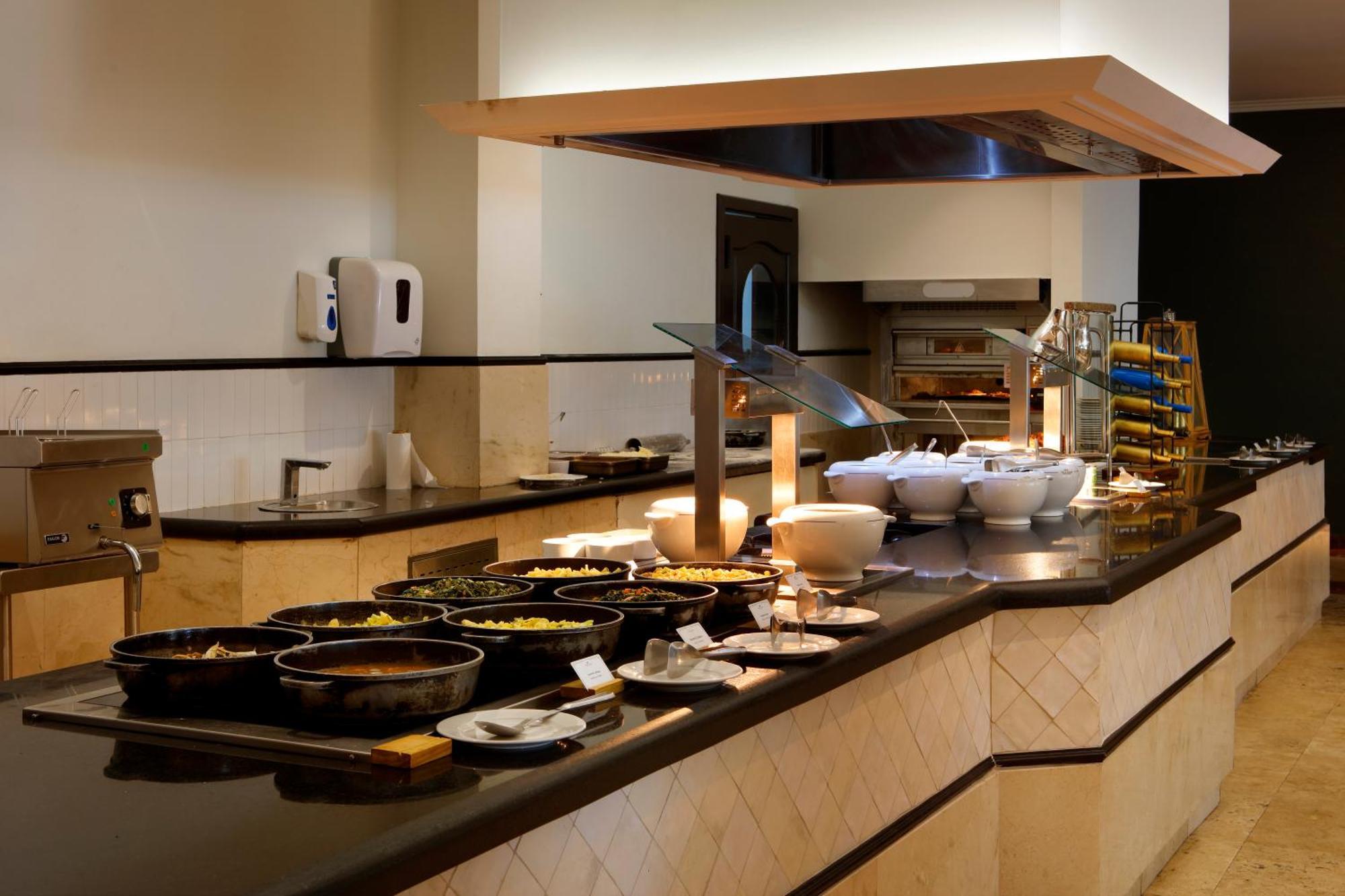 לוסאה The Signature Level At Grand Palladium Lady Hamilton Resort & Spa מראה חיצוני תמונה