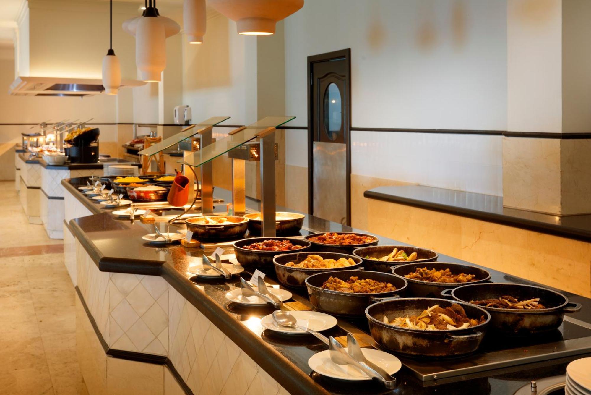 לוסאה The Signature Level At Grand Palladium Lady Hamilton Resort & Spa מראה חיצוני תמונה