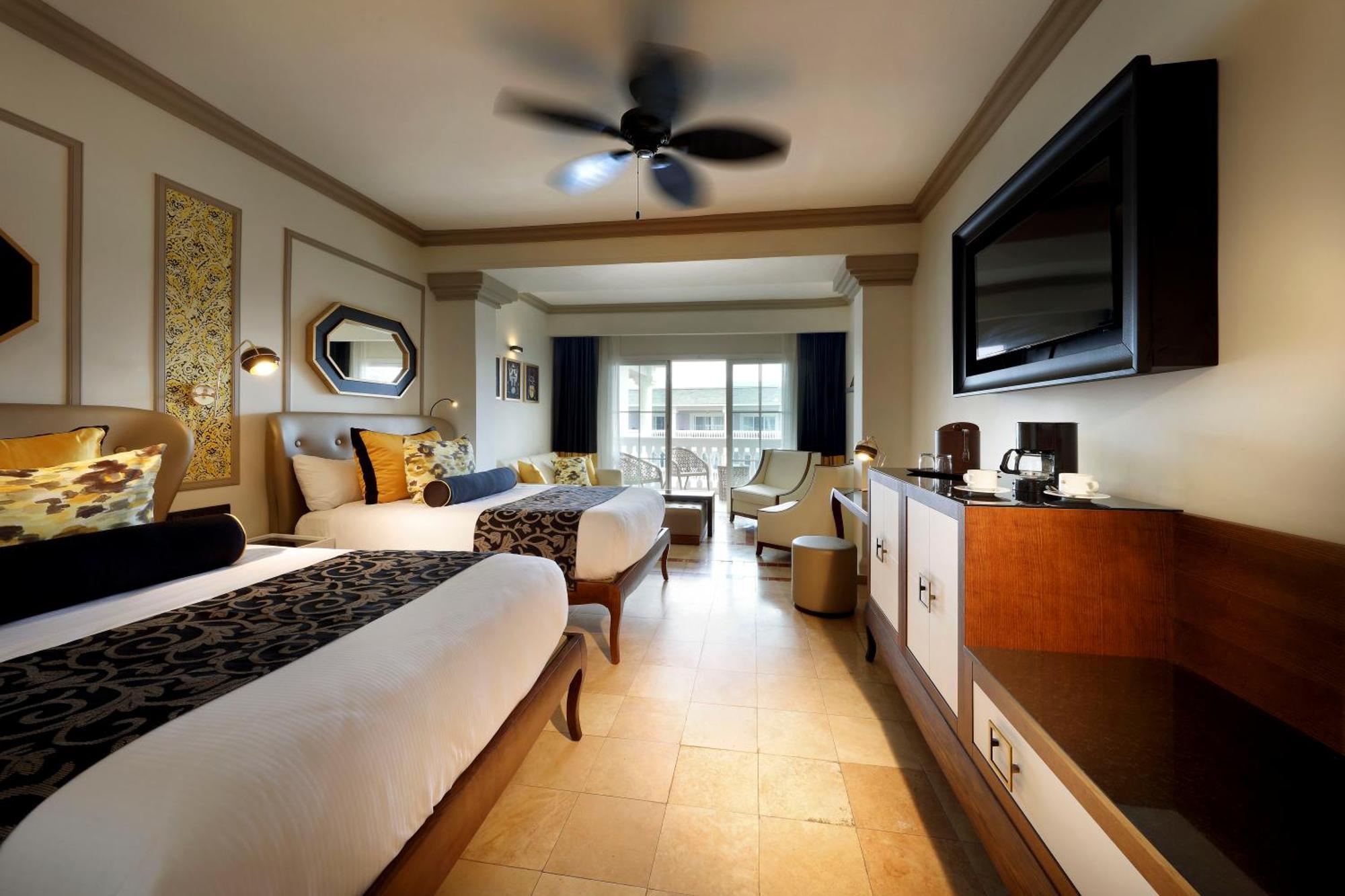 לוסאה The Signature Level At Grand Palladium Lady Hamilton Resort & Spa מראה חיצוני תמונה